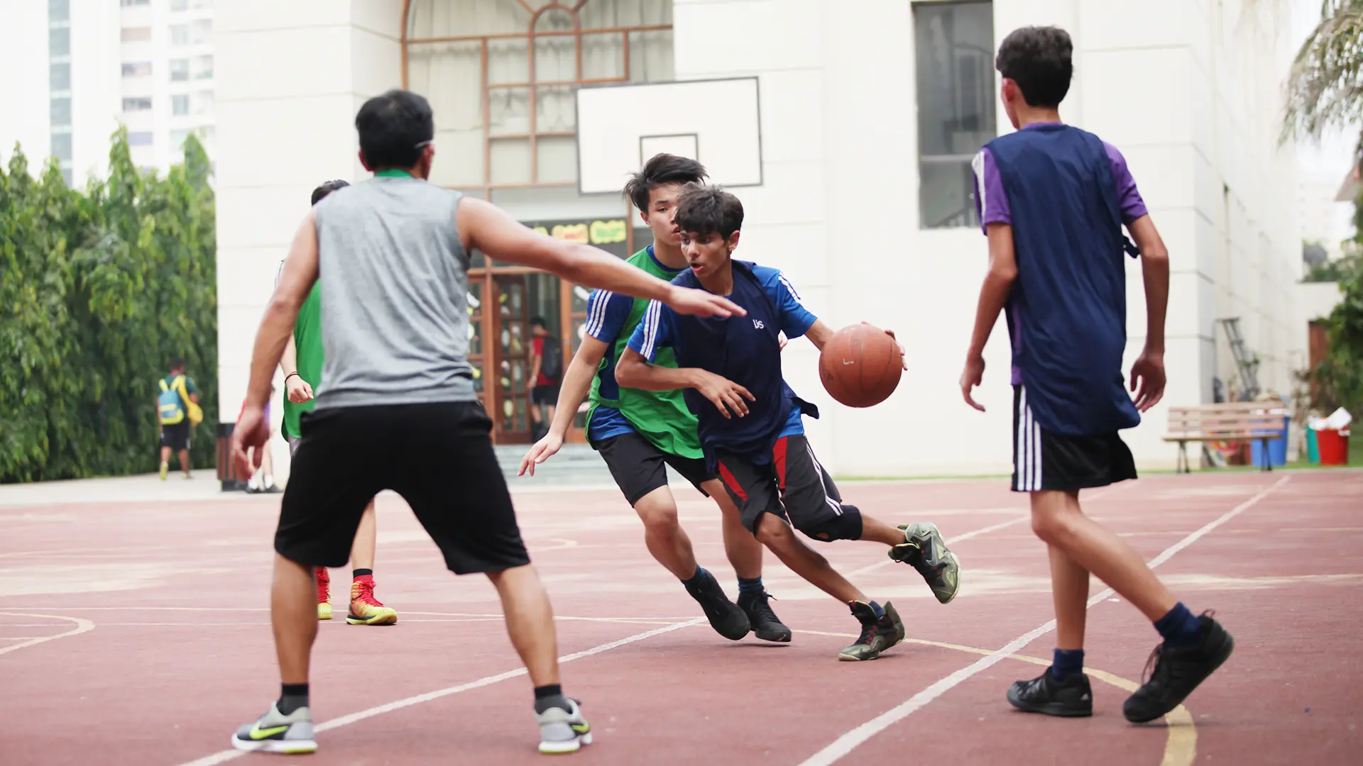 blog5_Sports in Schools_ British Curriculum vs. American